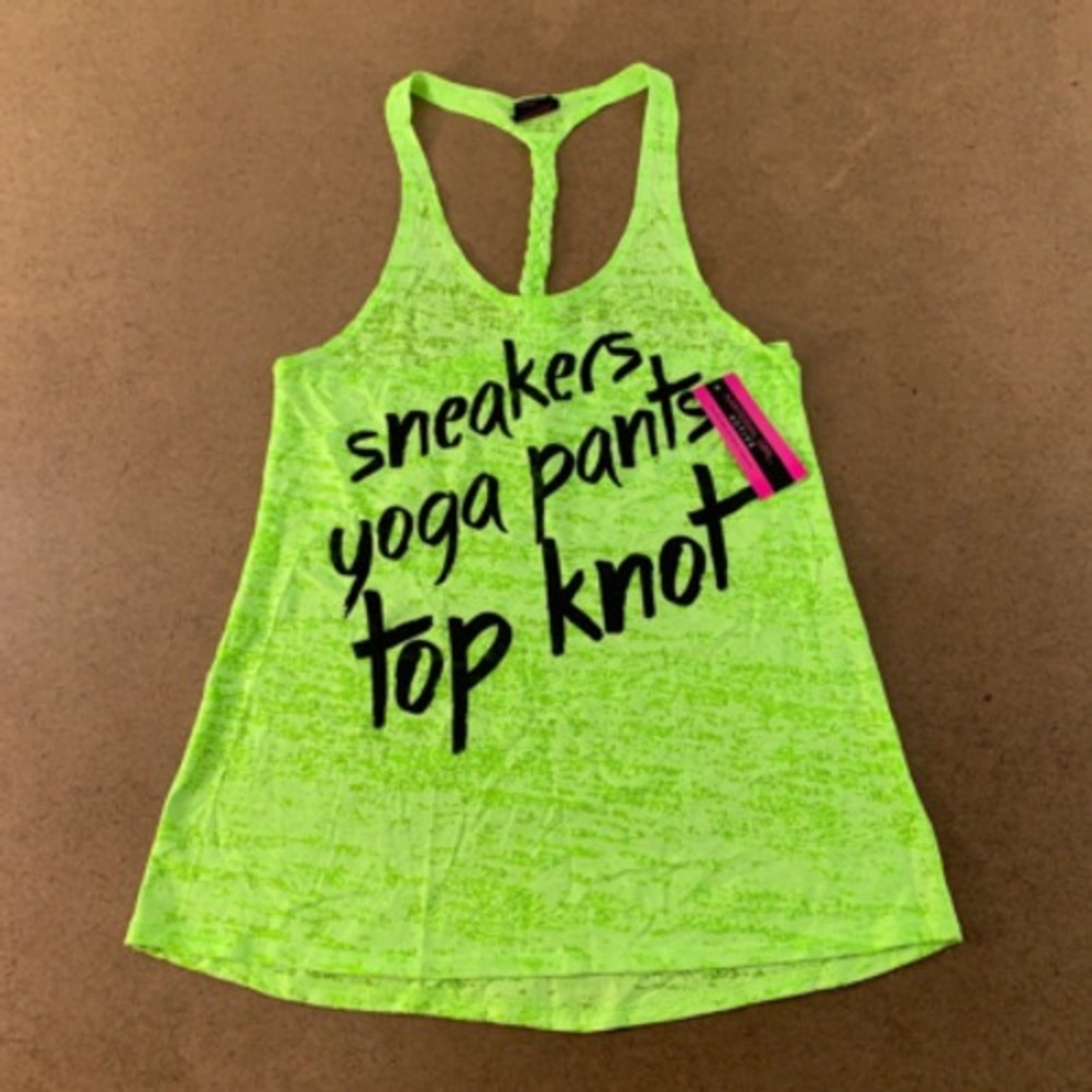 Material Girl Womens Tank Top Shirt Green Sneakers Yoga Pants Top Knot S New